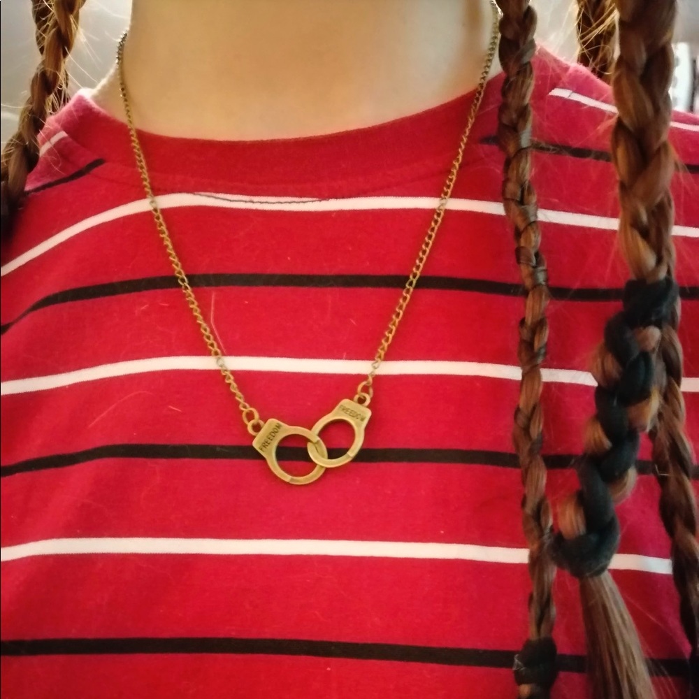 🆕 Freedom Handcuff Steam Punk Necklace - Picture 8 of 12